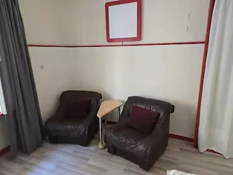 בית הארחה Alte Post - Mond Gurk